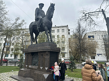 Мемориально-патронатная акция у памятника дважды Герою Советского Союза, Маршалу К.К. Рокоссовскому